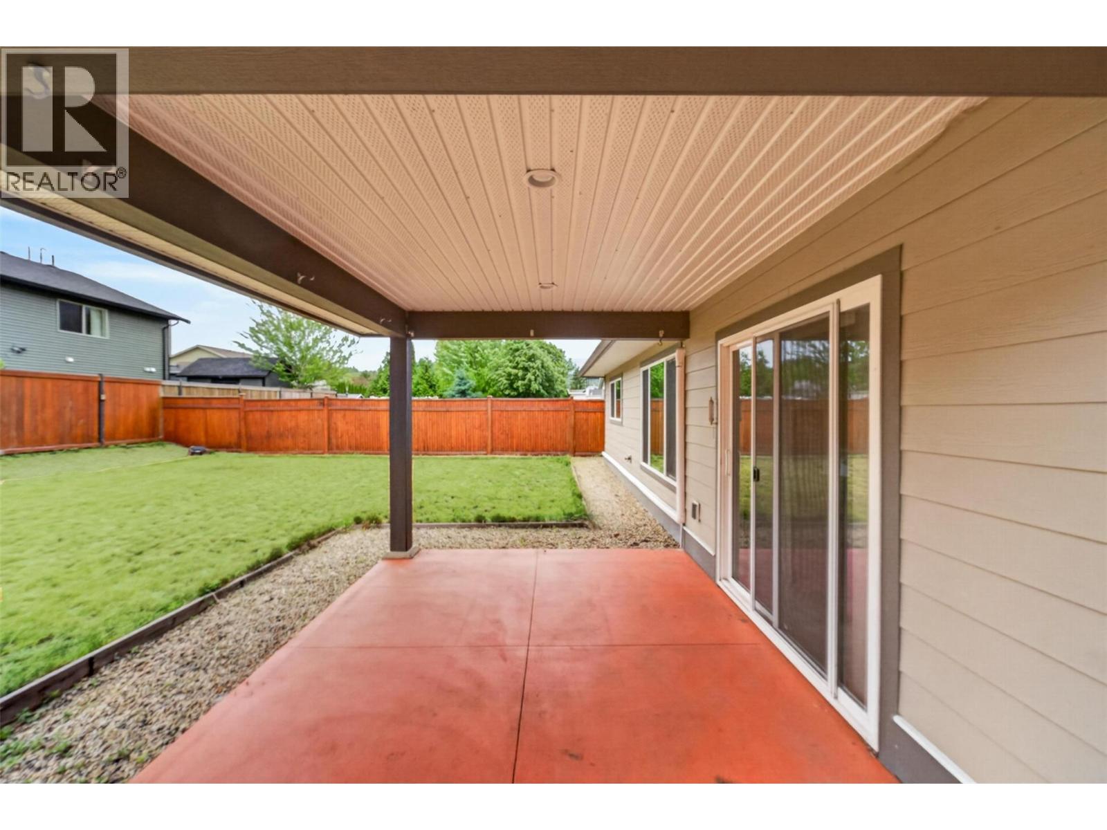 5480 Canoe Beach Drive NE - 27