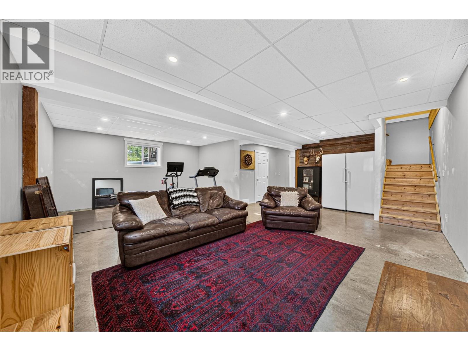 34 Dawson Crescent - 30
