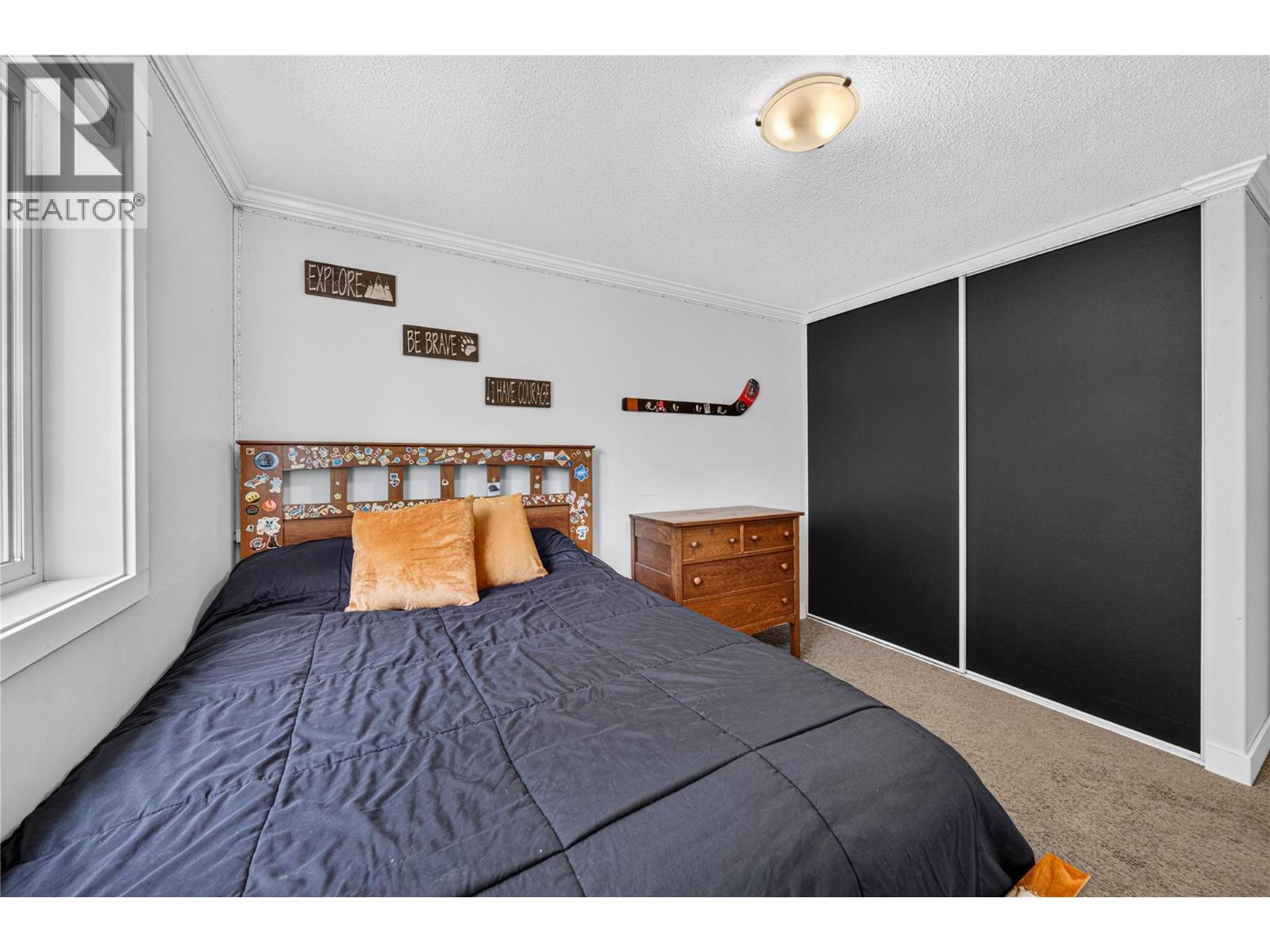 34 Dawson Crescent - 27