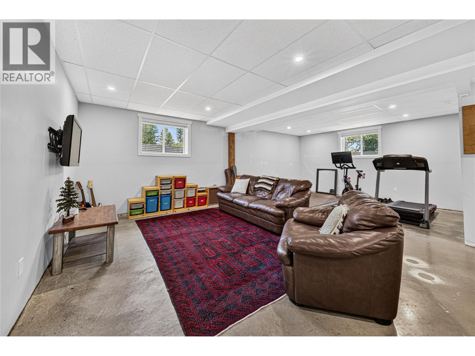 34 Dawson Crescent - 29