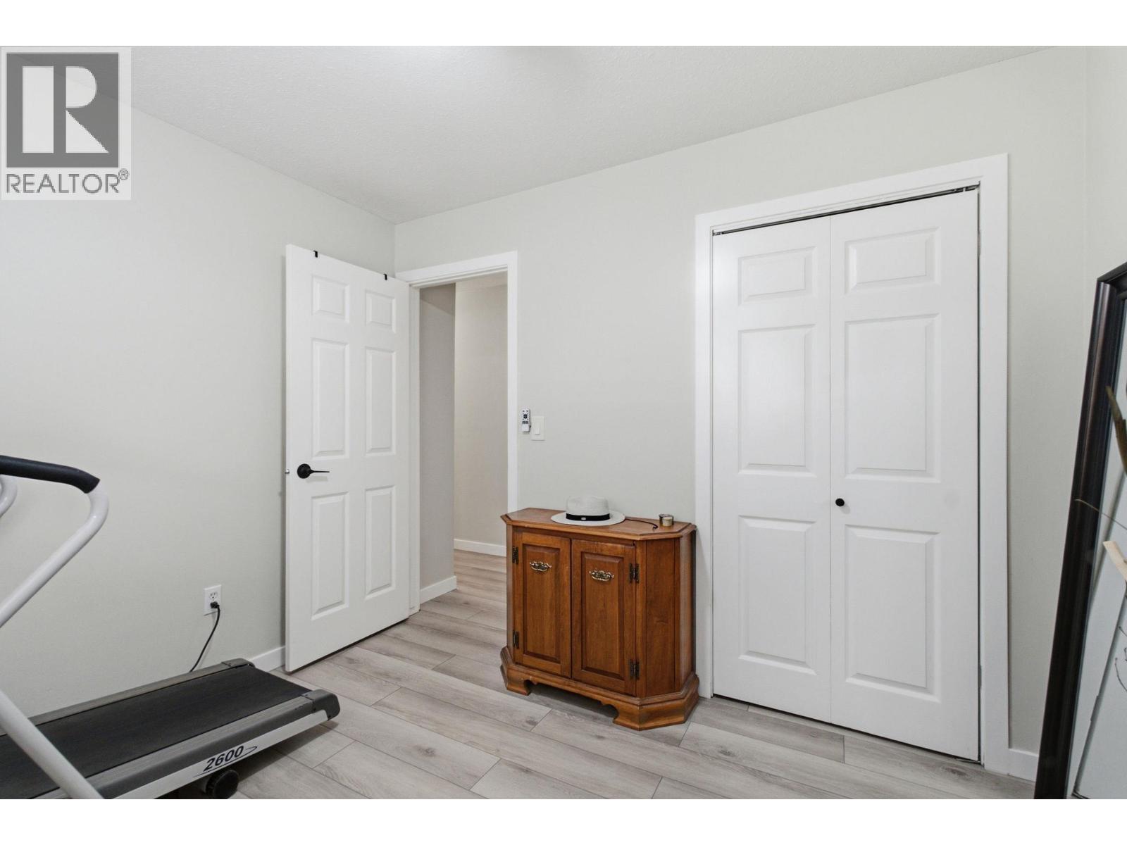 3367 Wolfe Road - 33