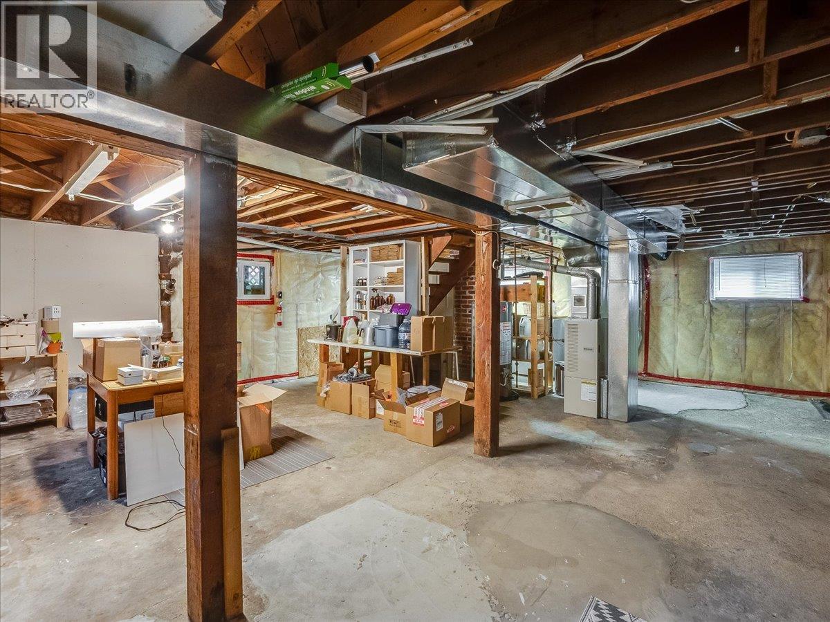 2116 Columbia Avenue - 50