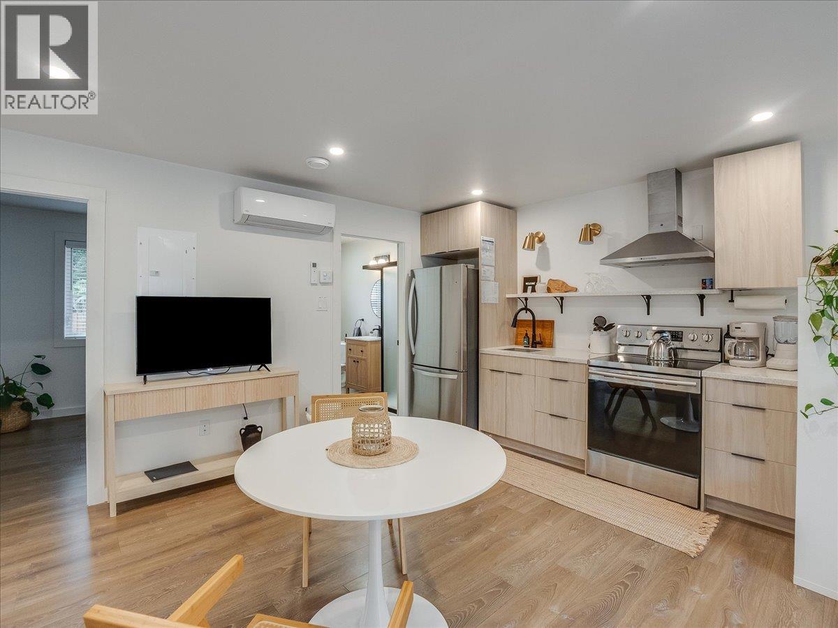 2116 Columbia Avenue - 46