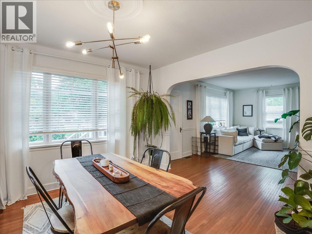2116 Columbia Avenue - 17