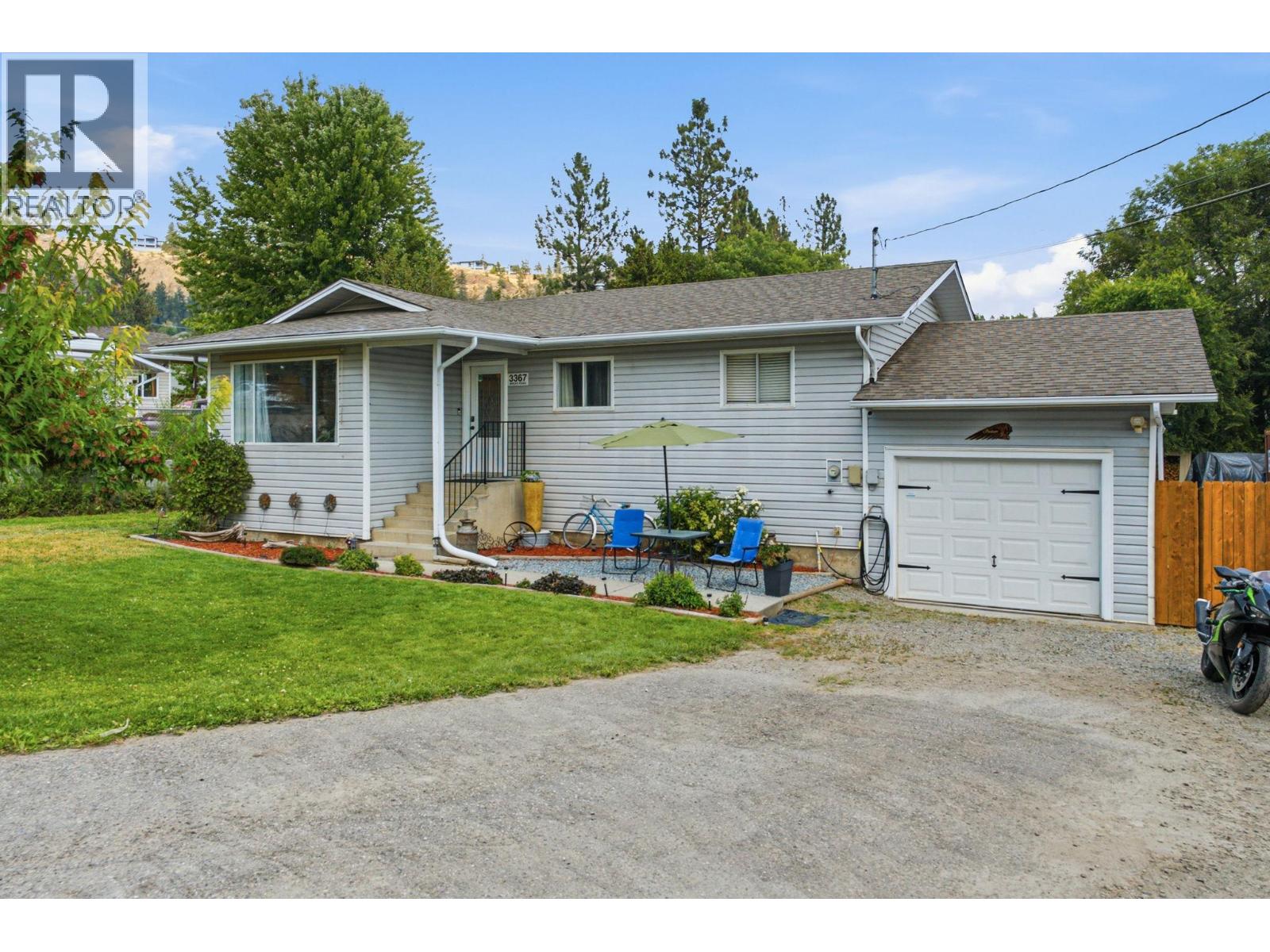 3367 Wolfe Road - 1