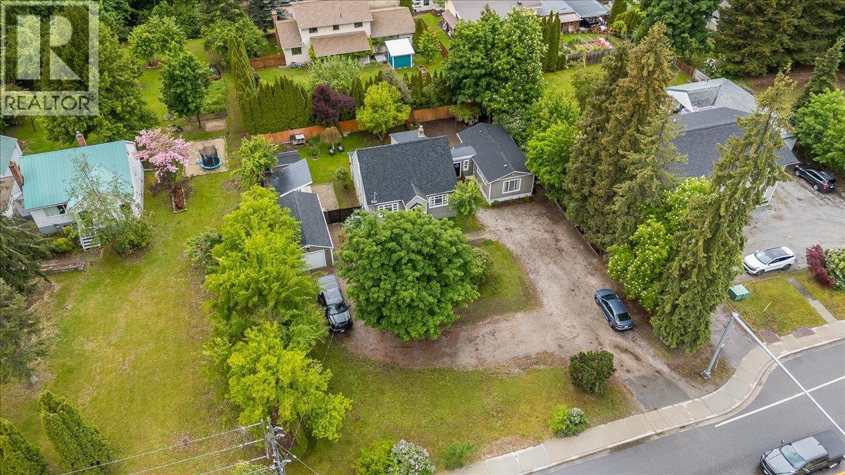 2116 Columbia Avenue - 78