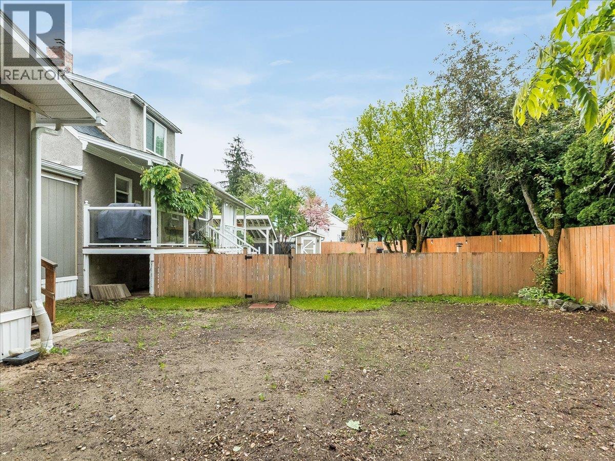 2116 Columbia Avenue - 75