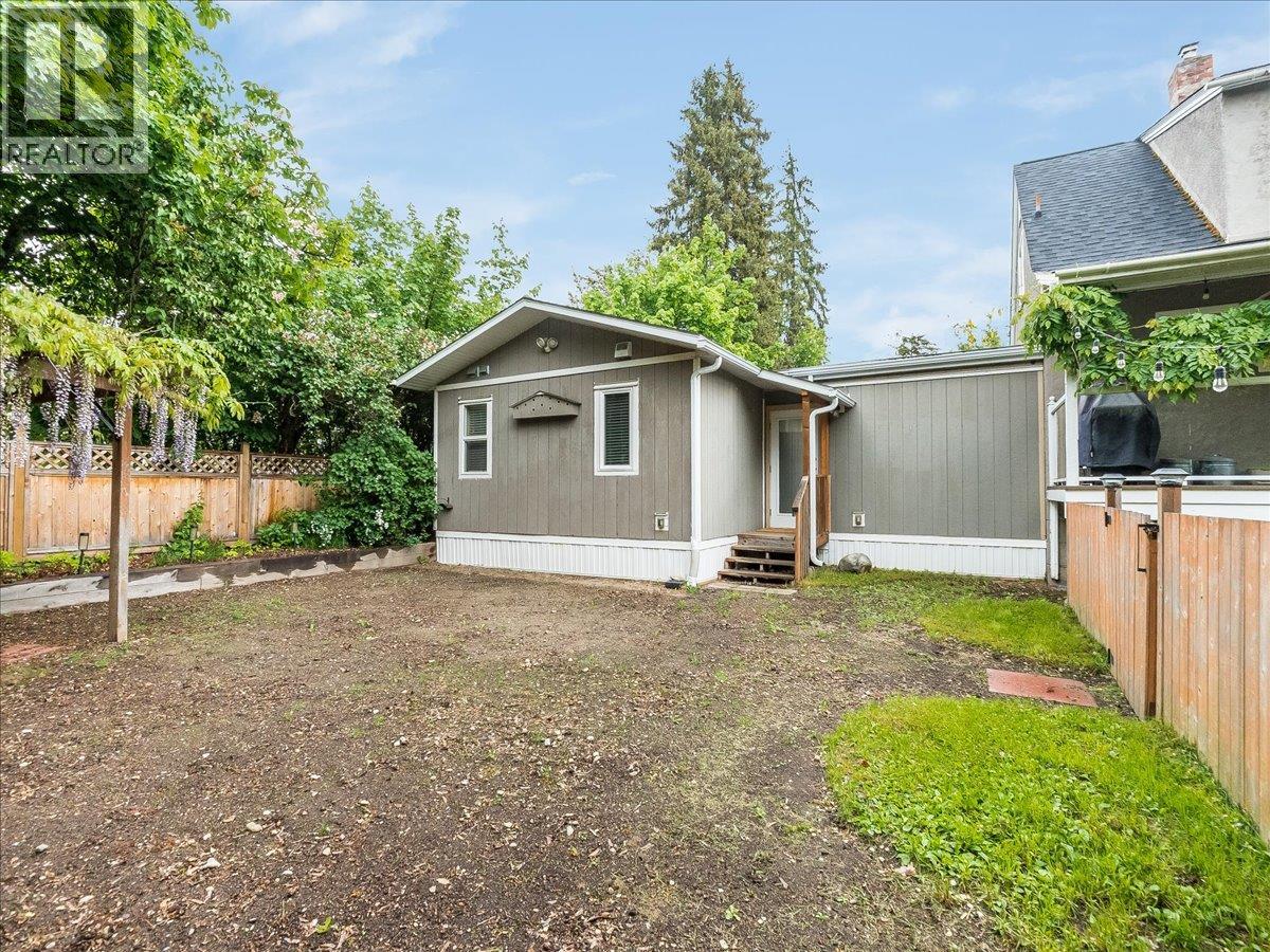 2116 Columbia Avenue - 71