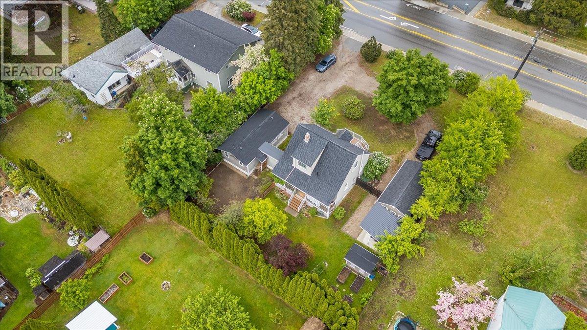 2116 Columbia Avenue - 80