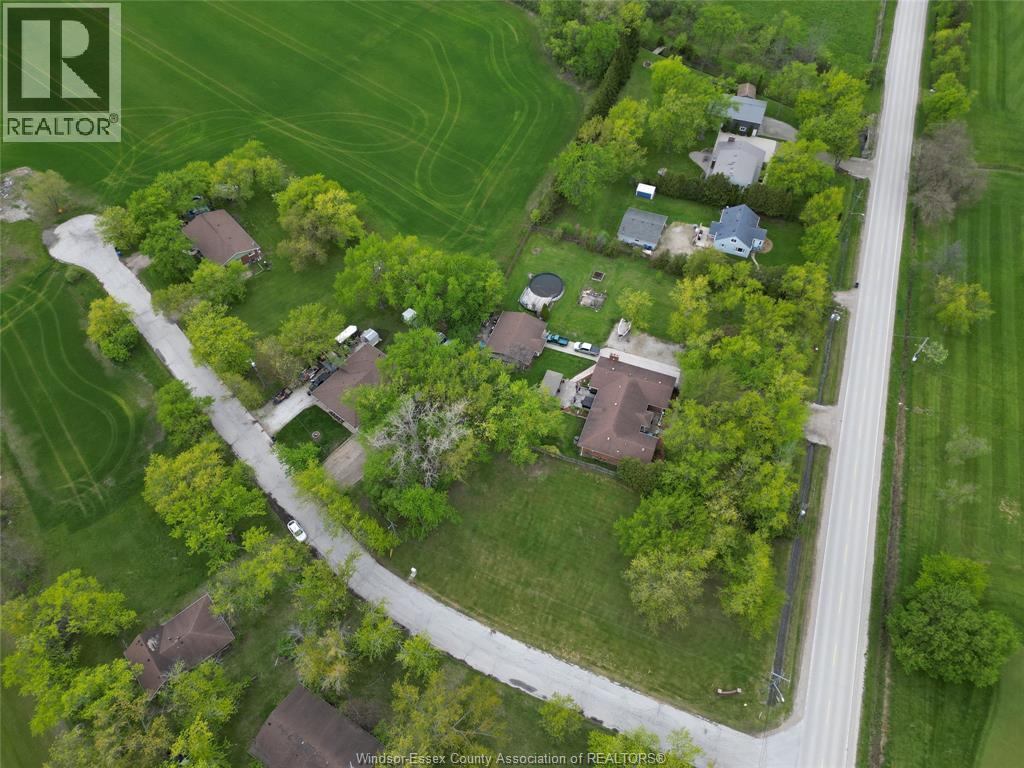 4650-4666 CABOTO DRIVE - 3
