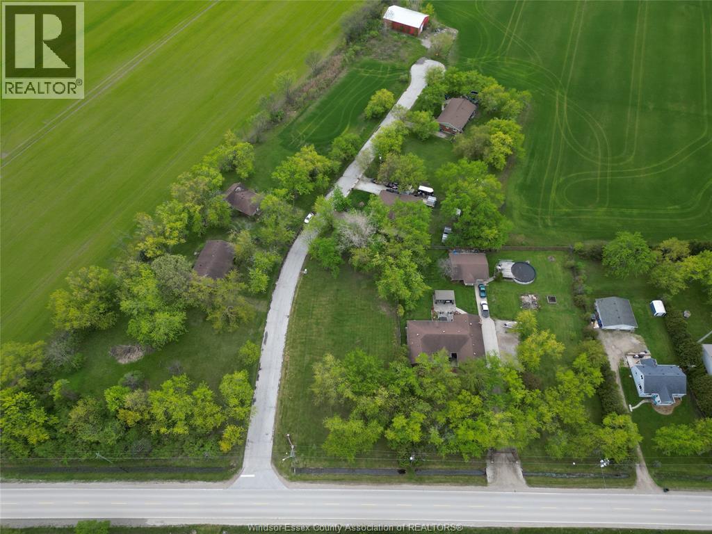 4650-4666 CABOTO DRIVE - 5