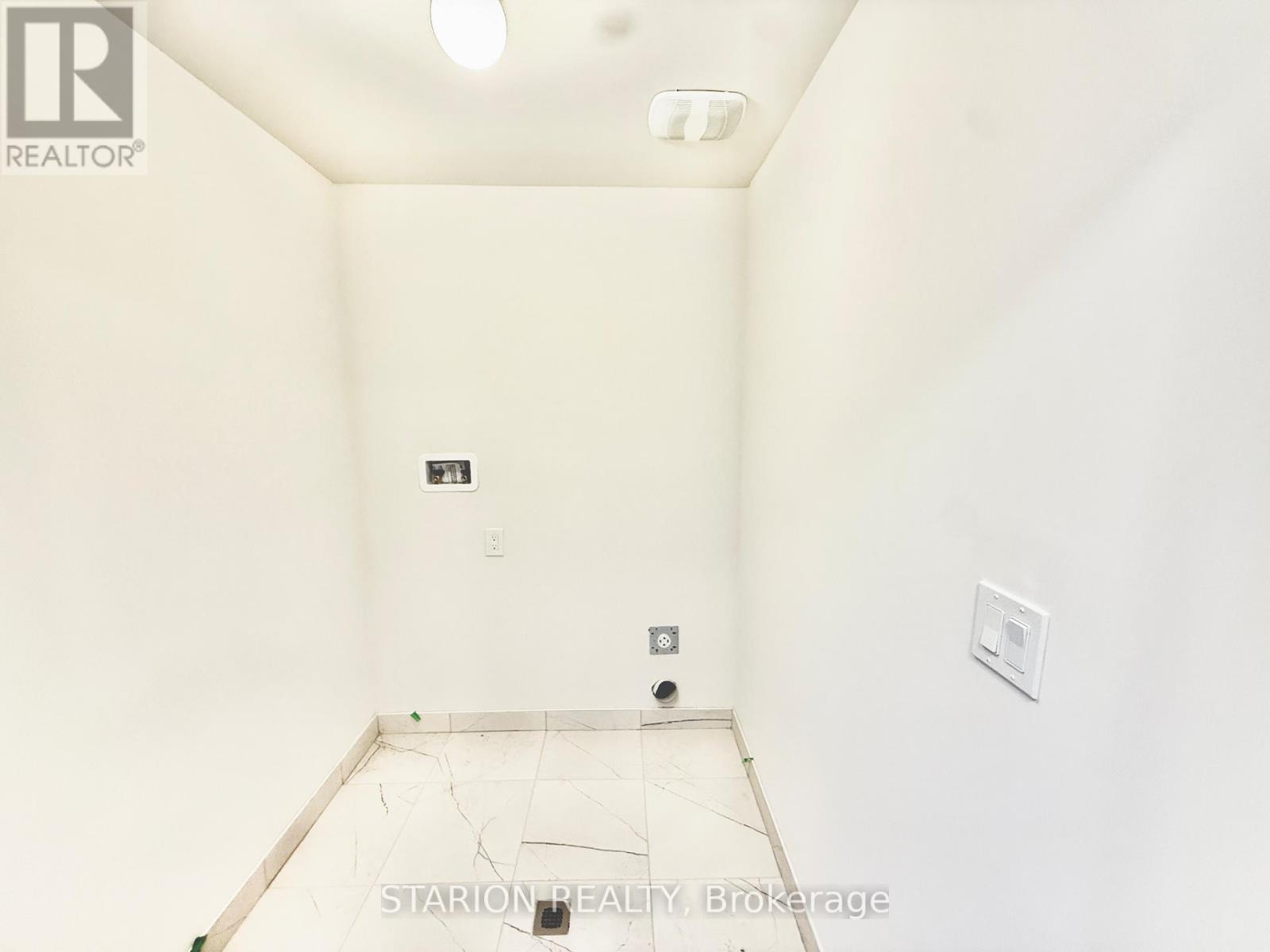 44 HICKEY LANE - 20