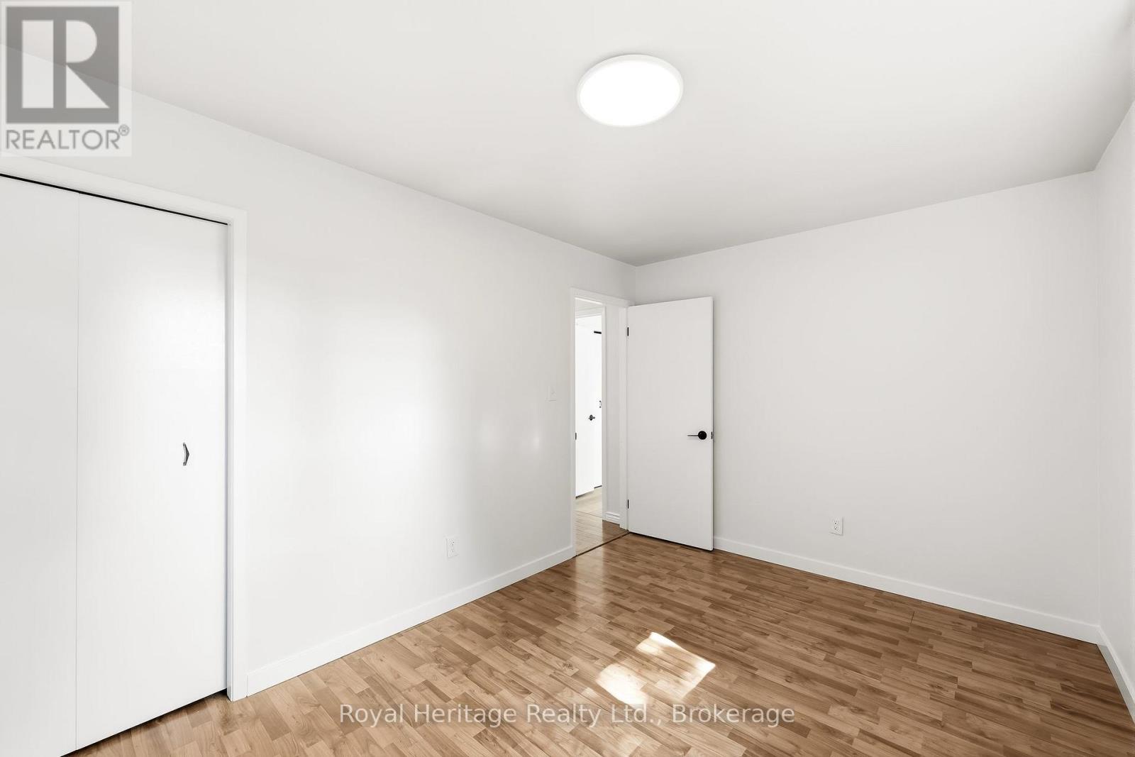 4 THORNLEA ROAD - Image 23