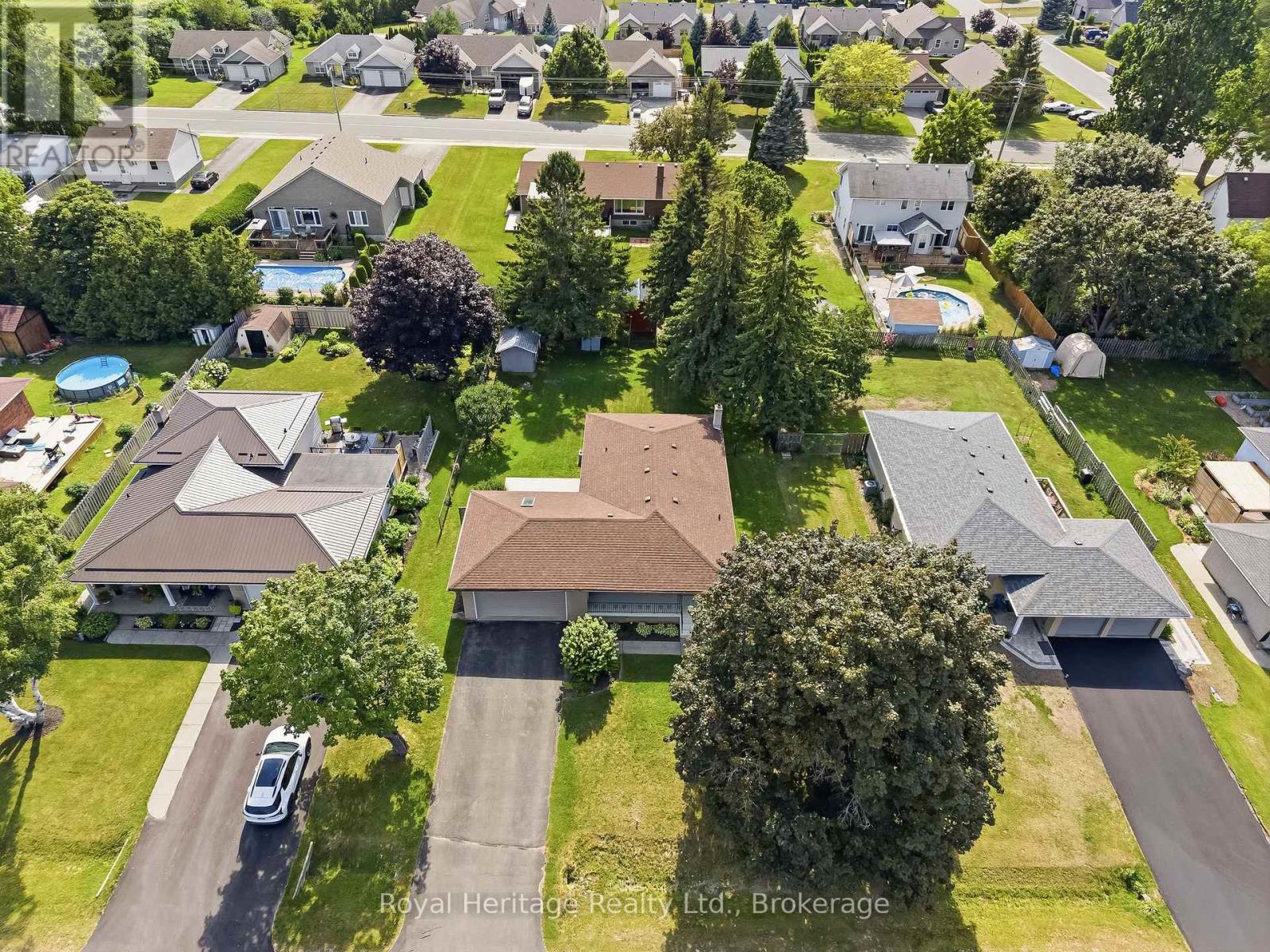 4 THORNLEA ROAD - Image 3