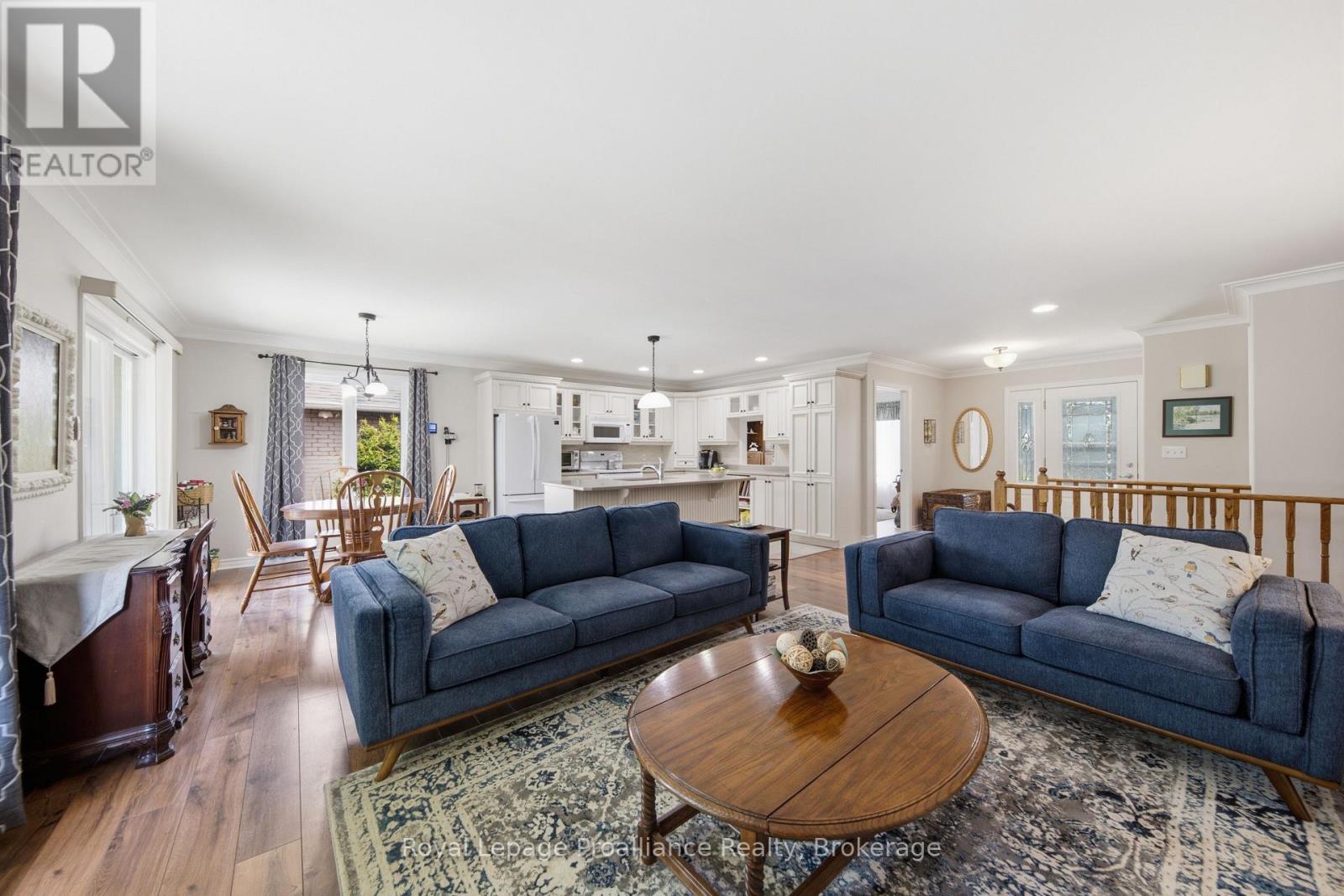 31 HURON DRIVE - Image 15