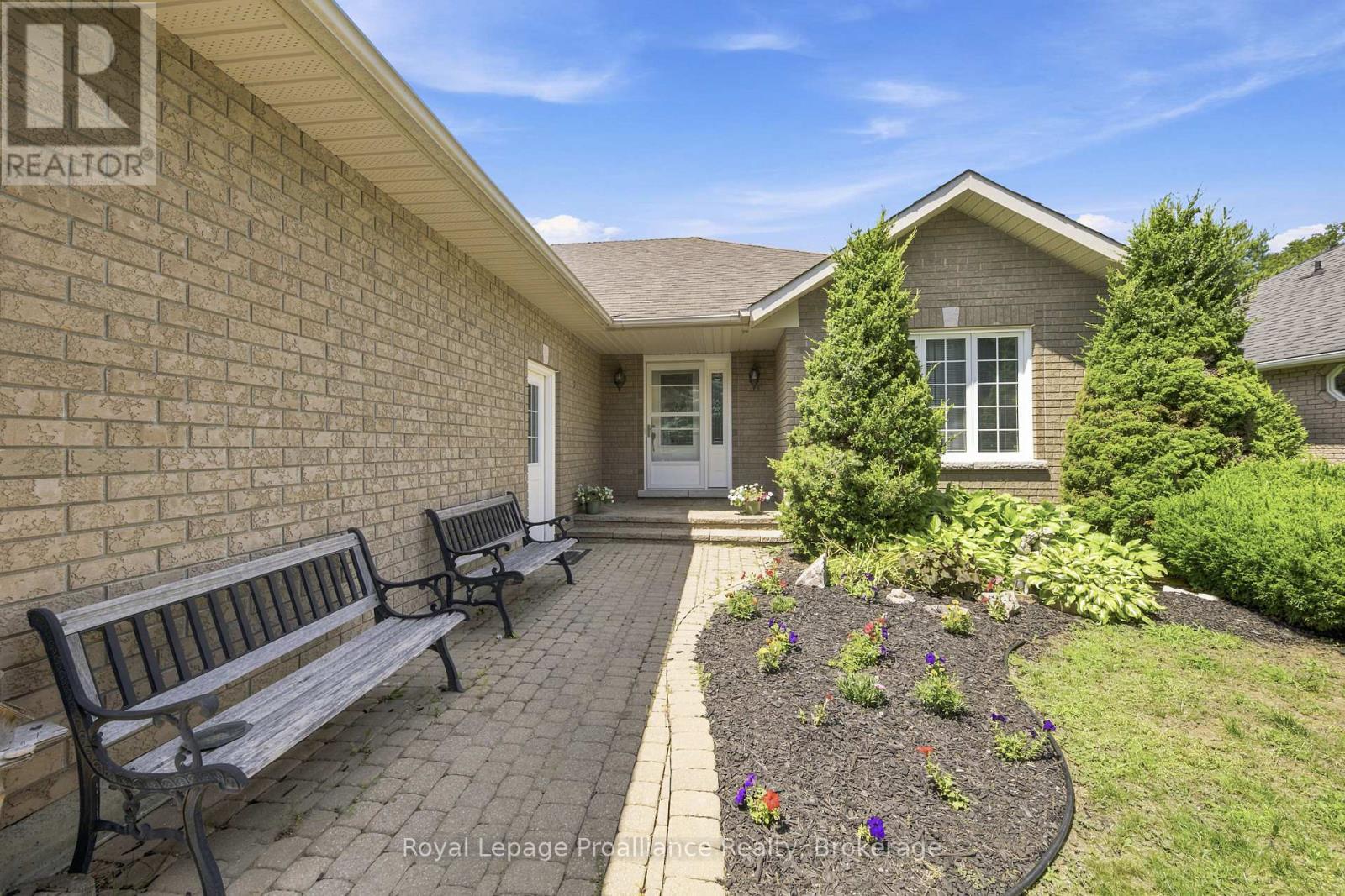 31 HURON DRIVE - Image 7