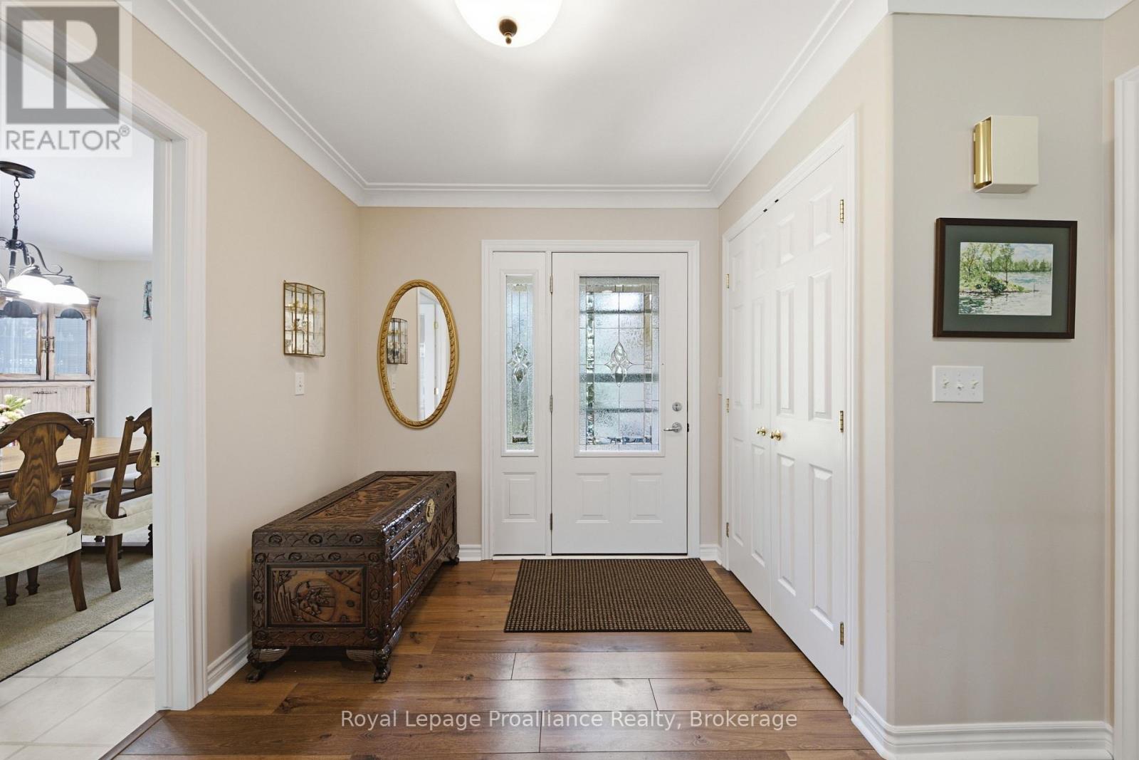 31 HURON DRIVE - Image 8