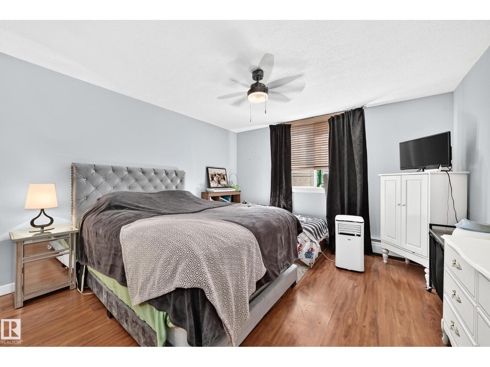 #407 9835 113 ST NW - 18