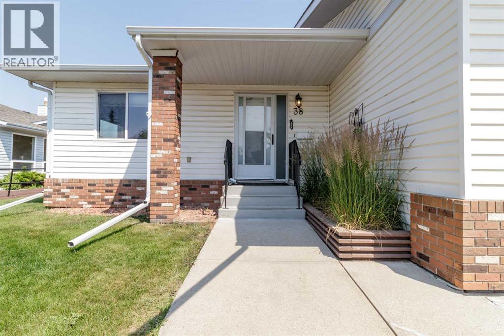 #38 2821 Botterill Crescent - 3