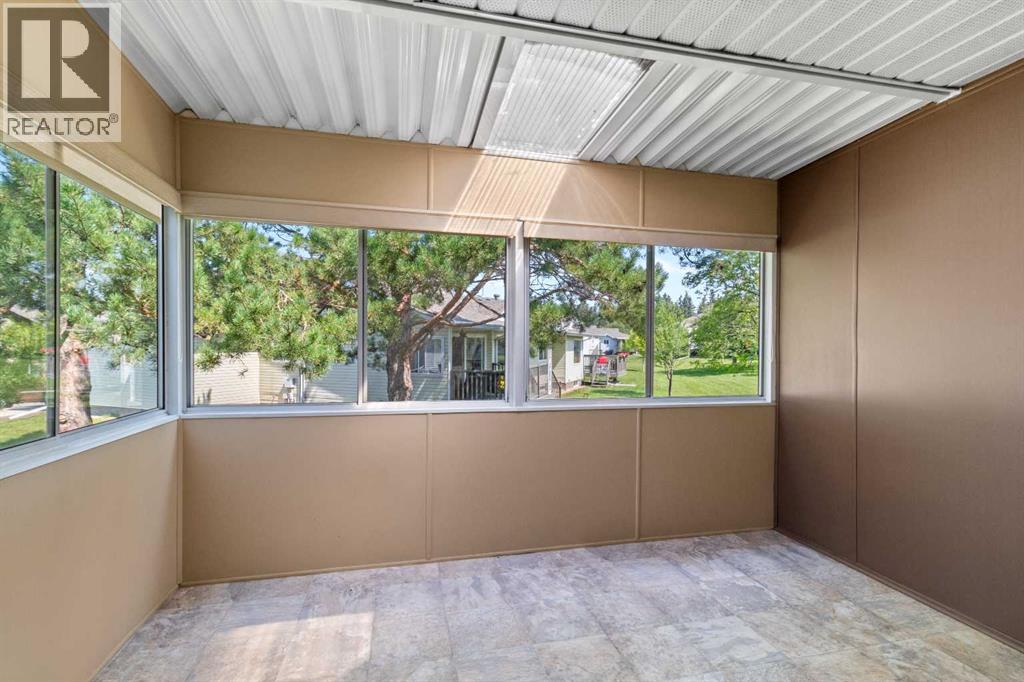#38 2821 Botterill Crescent - 22