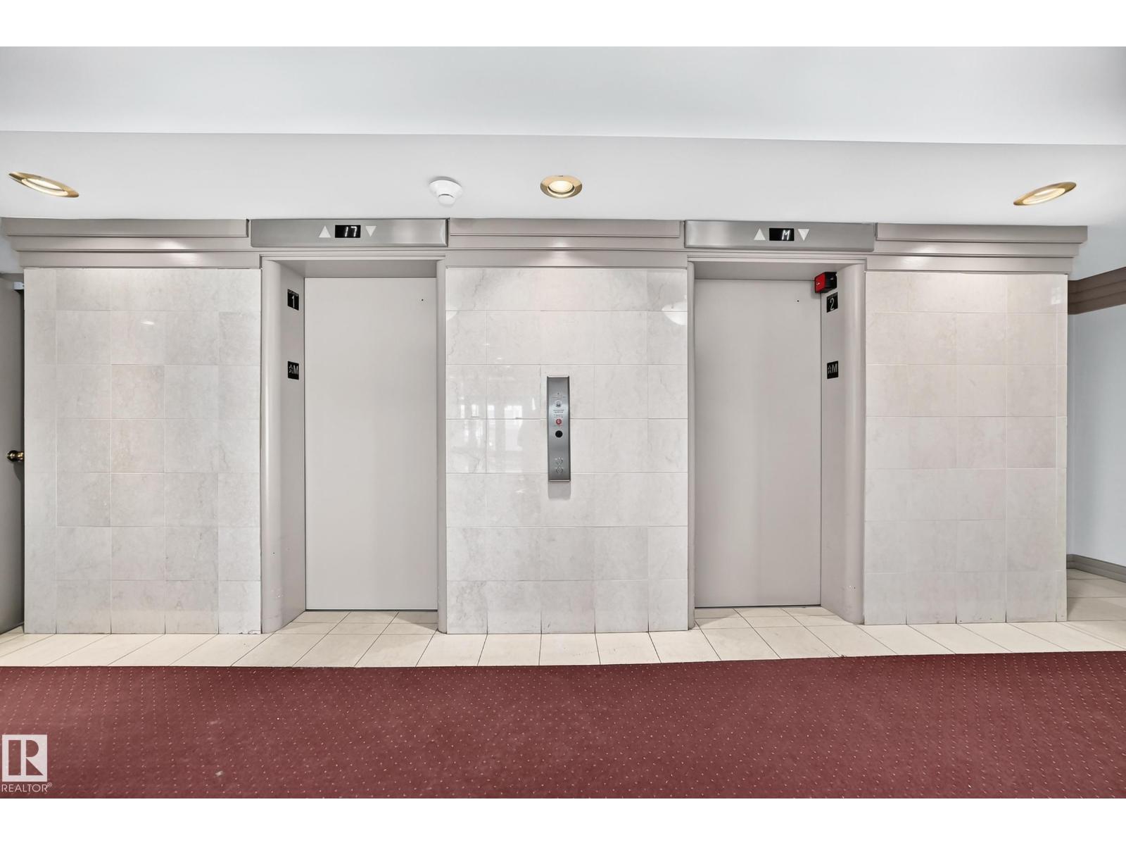#407 9835 113 ST NW - 38