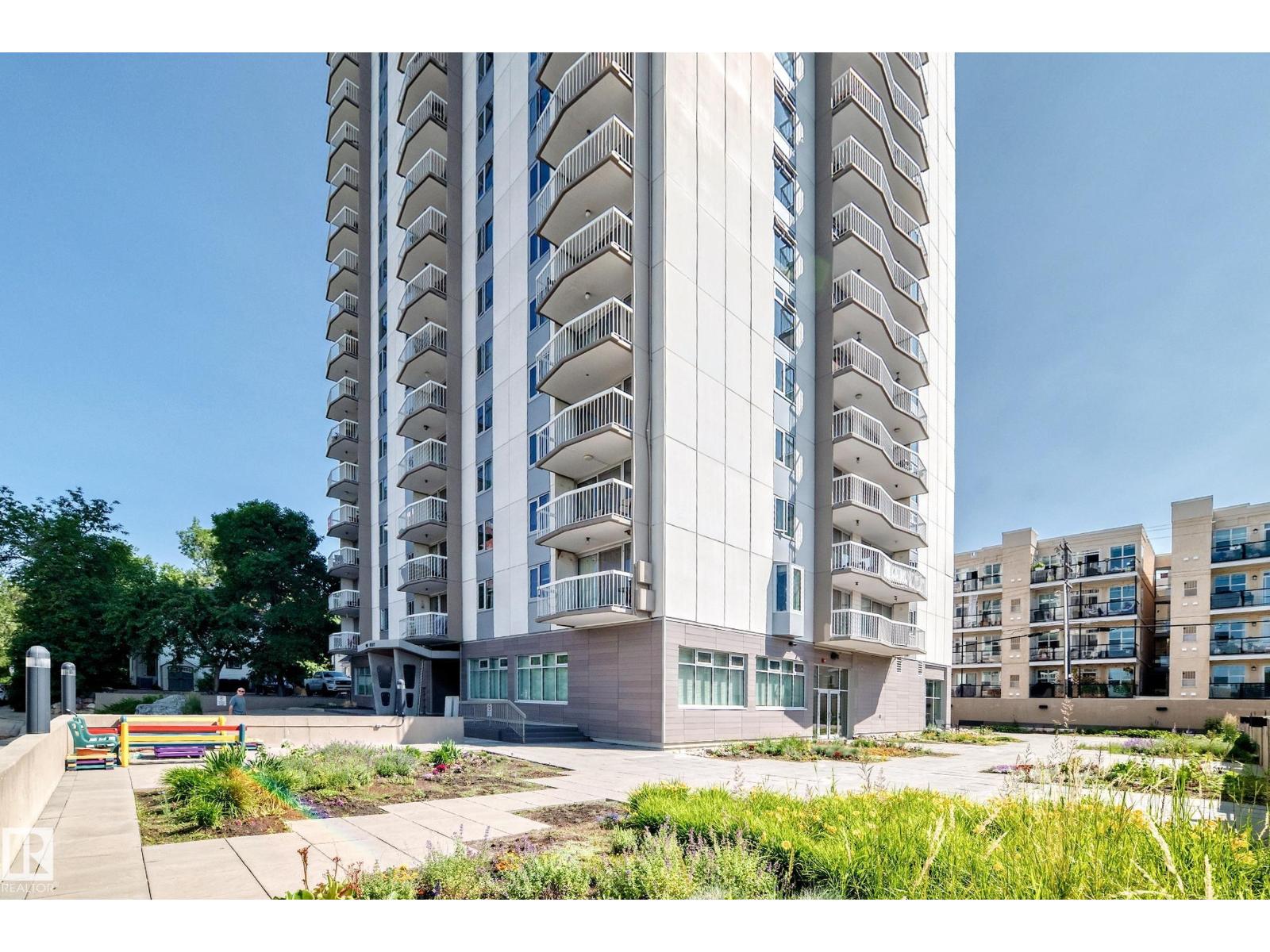 #407 9835 113 ST NW - 41