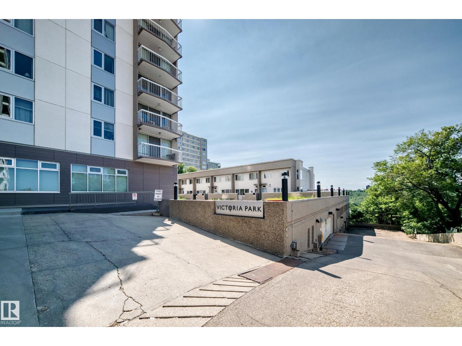#407 9835 113 ST NW - 43