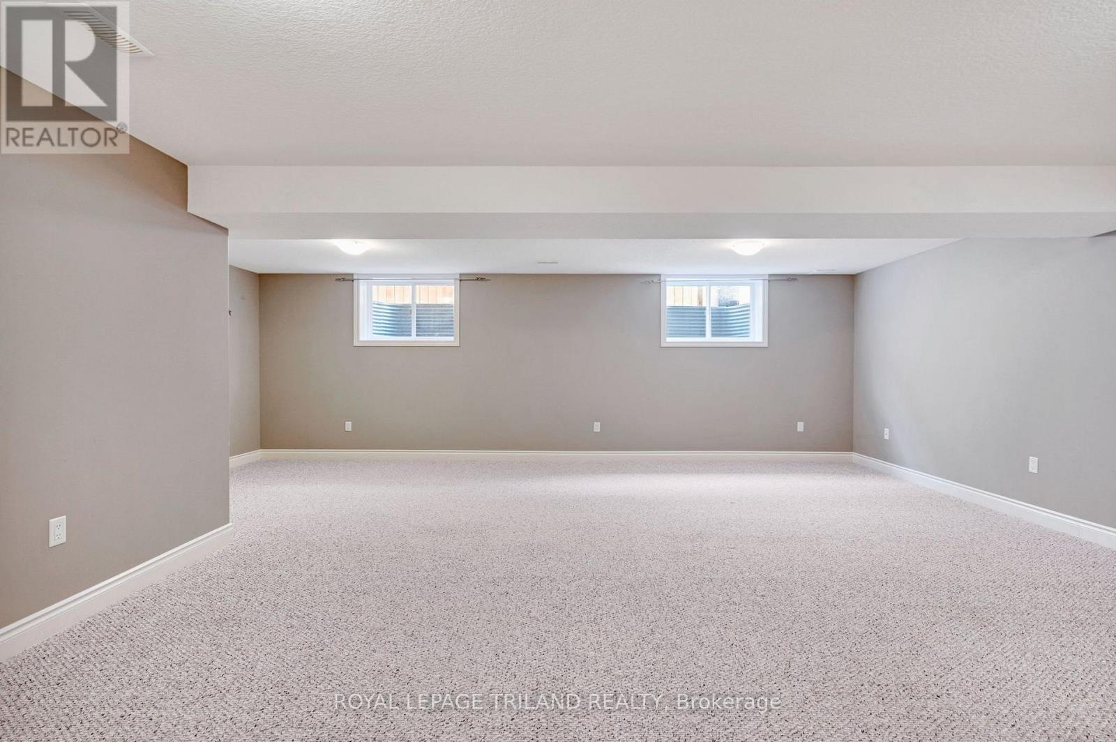 35 CASSIE CRESCENT - Image 30