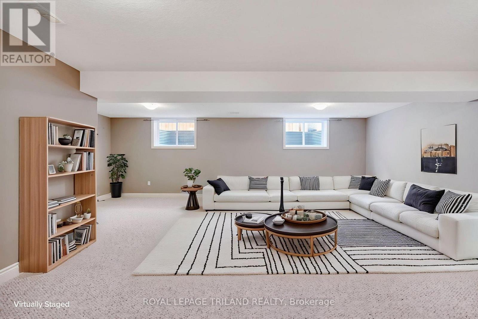 35 CASSIE CRESCENT - Image 31