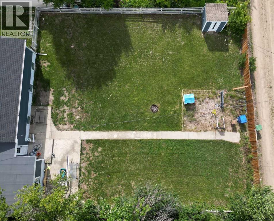 4931 54 Avenue - 33