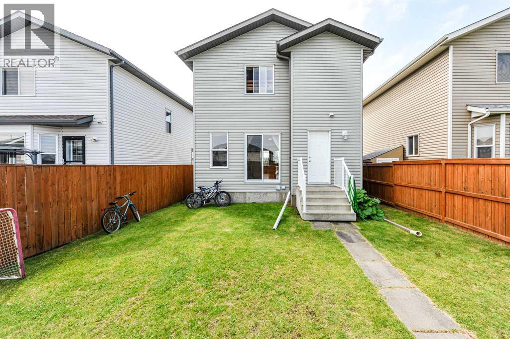 7310 46 Avenue - 38