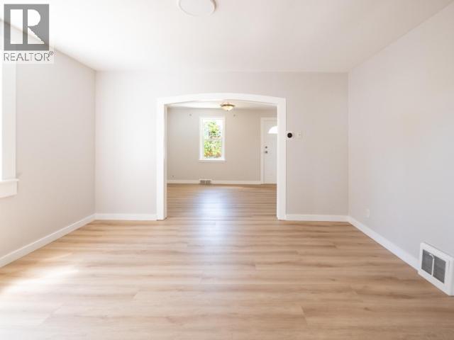 5198 MANSON AVE - 16