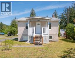 Kitchen - 5198 Manson Ave, Powell River, BC V8A3P1 Photo 7