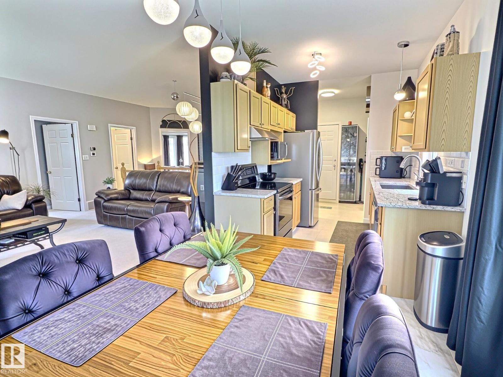 #17 10 Blackburn DR SW - 10