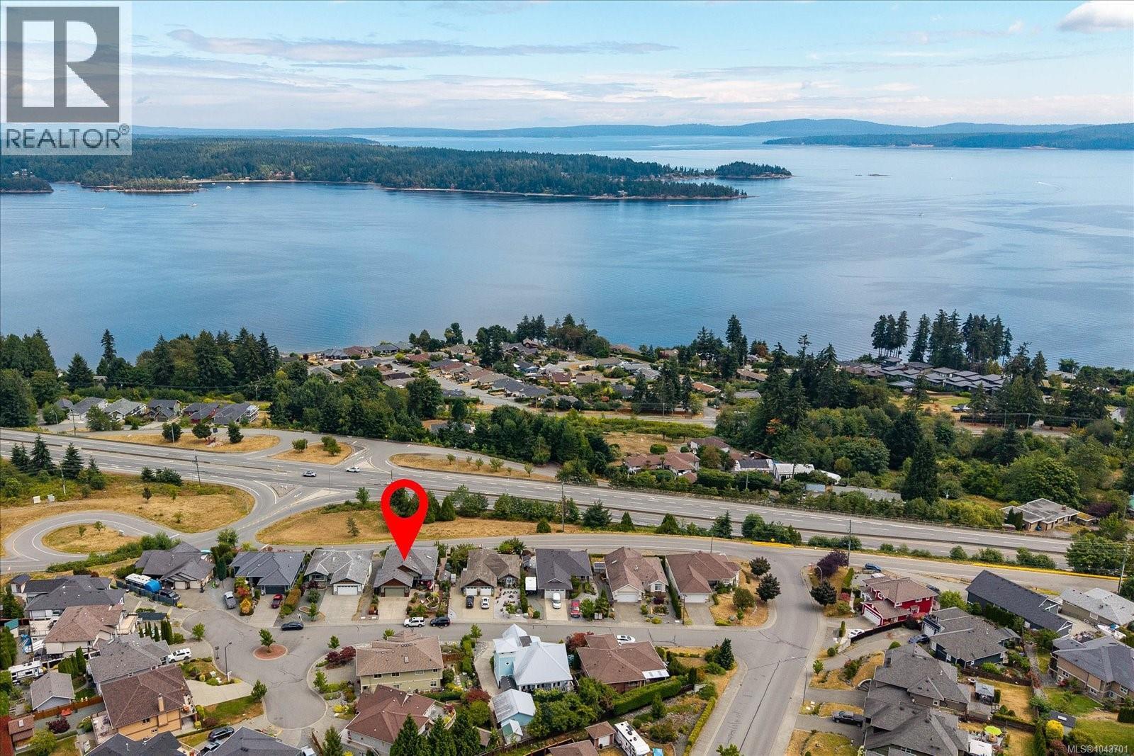 517 Douglas St - 5