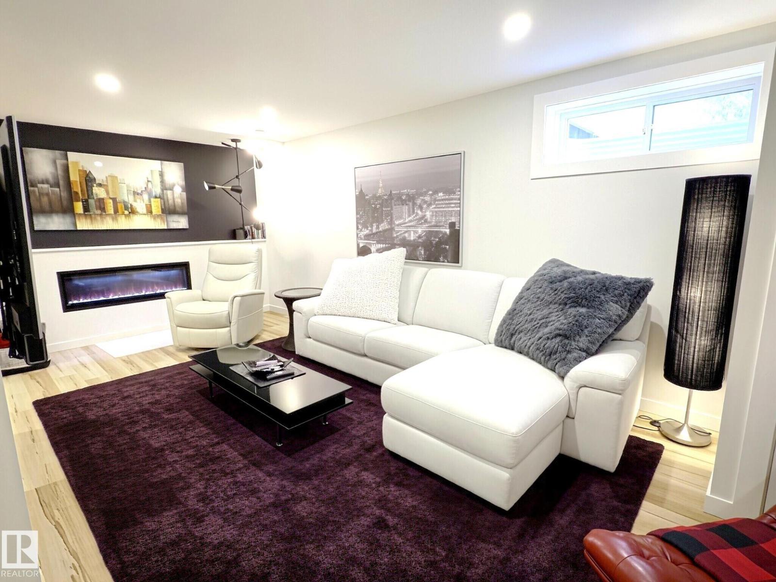 #17 10 Blackburn DR SW - 26