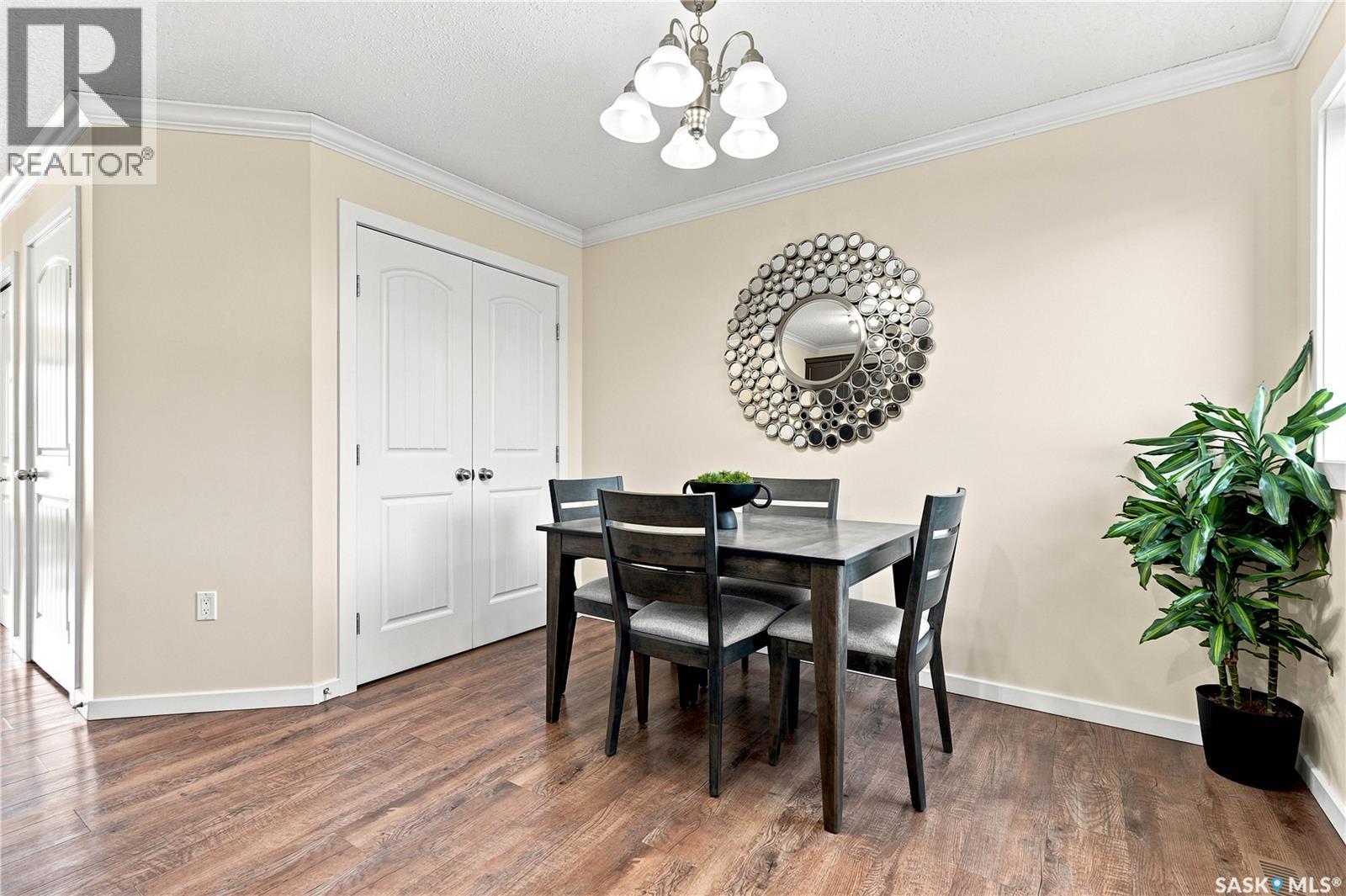 #309 810 Hampton CIRCLE - 15