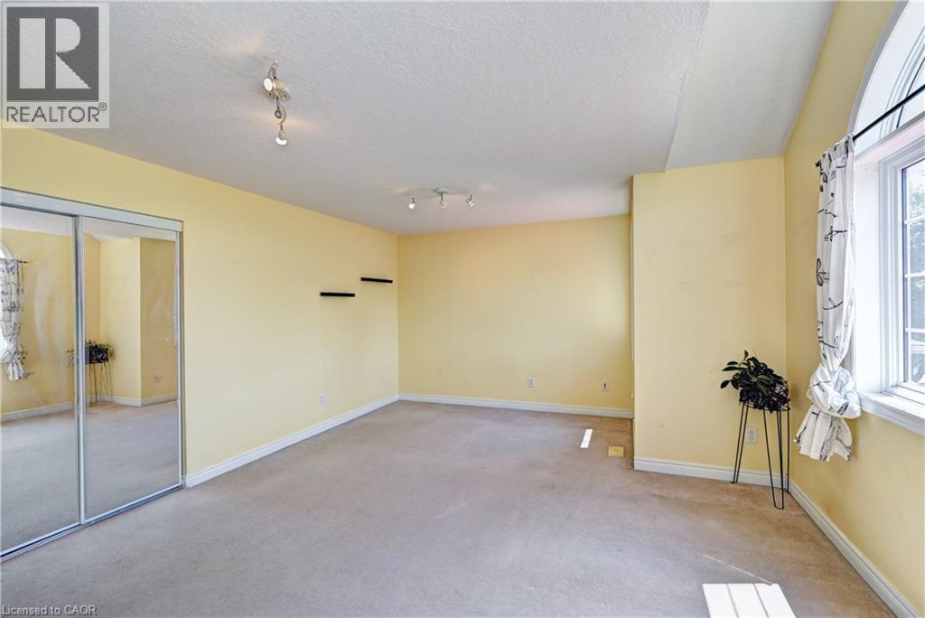 58 DOON MILLS Drive - Image 30