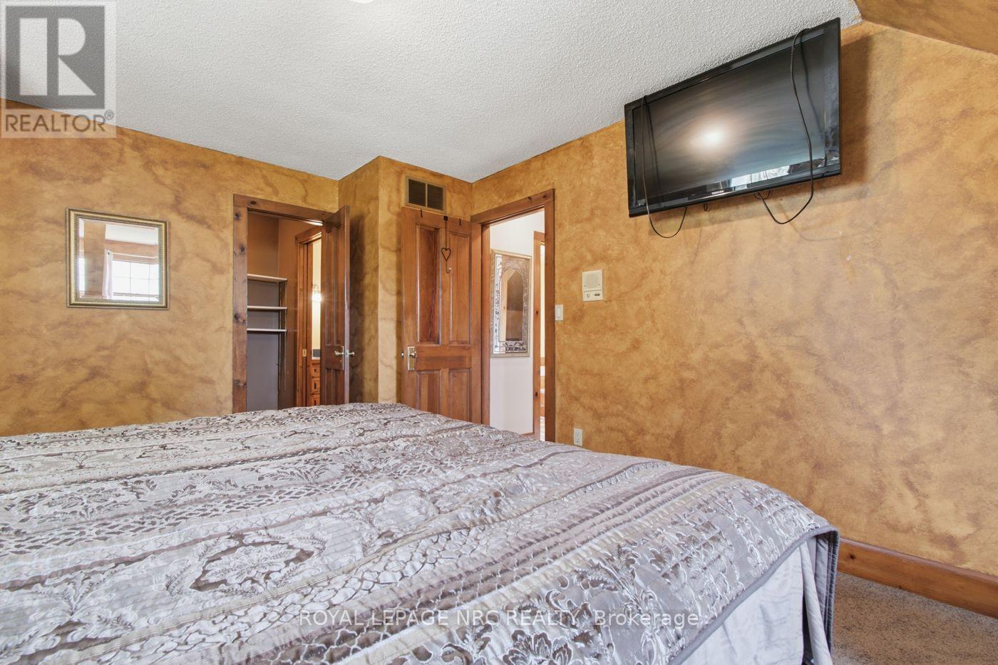 570 LAKESIDE ROAD - 20