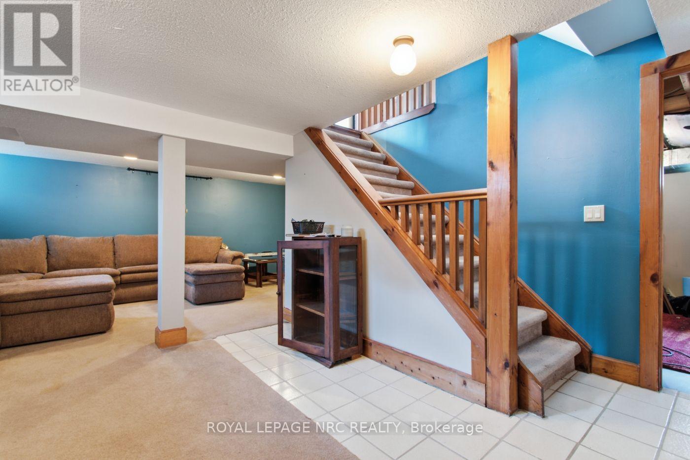 570 LAKESIDE ROAD - 28