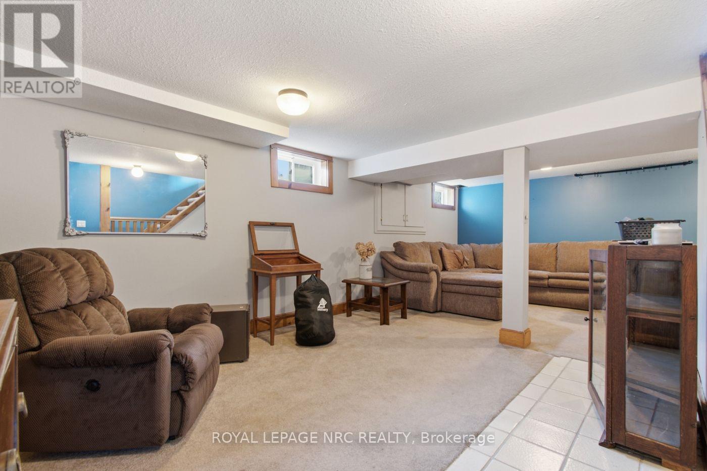570 LAKESIDE ROAD - 31