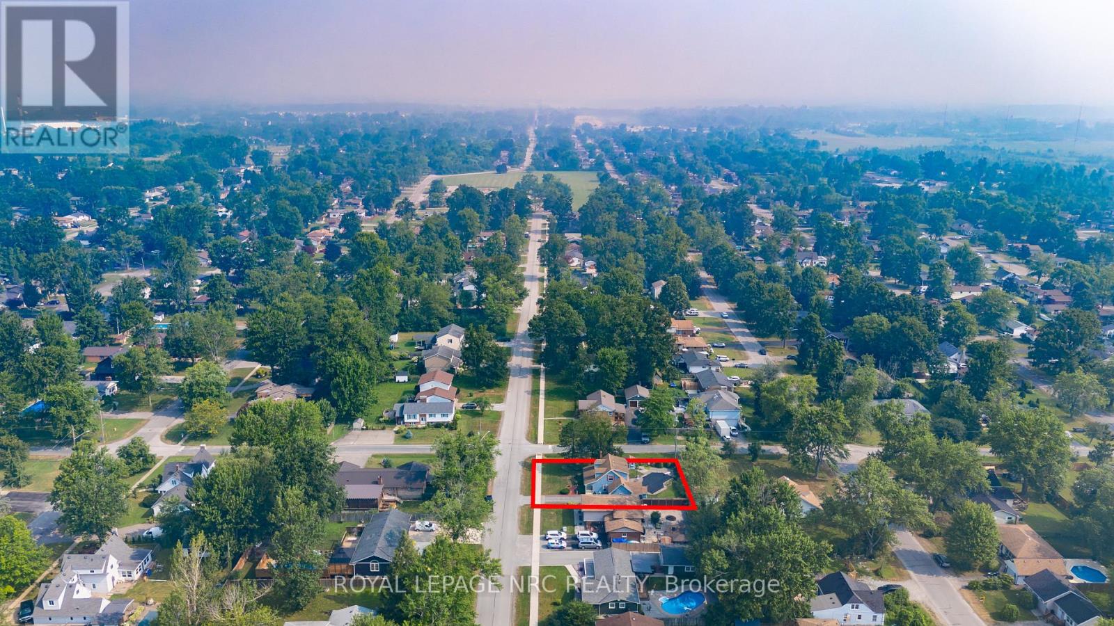 570 LAKESIDE ROAD - 42