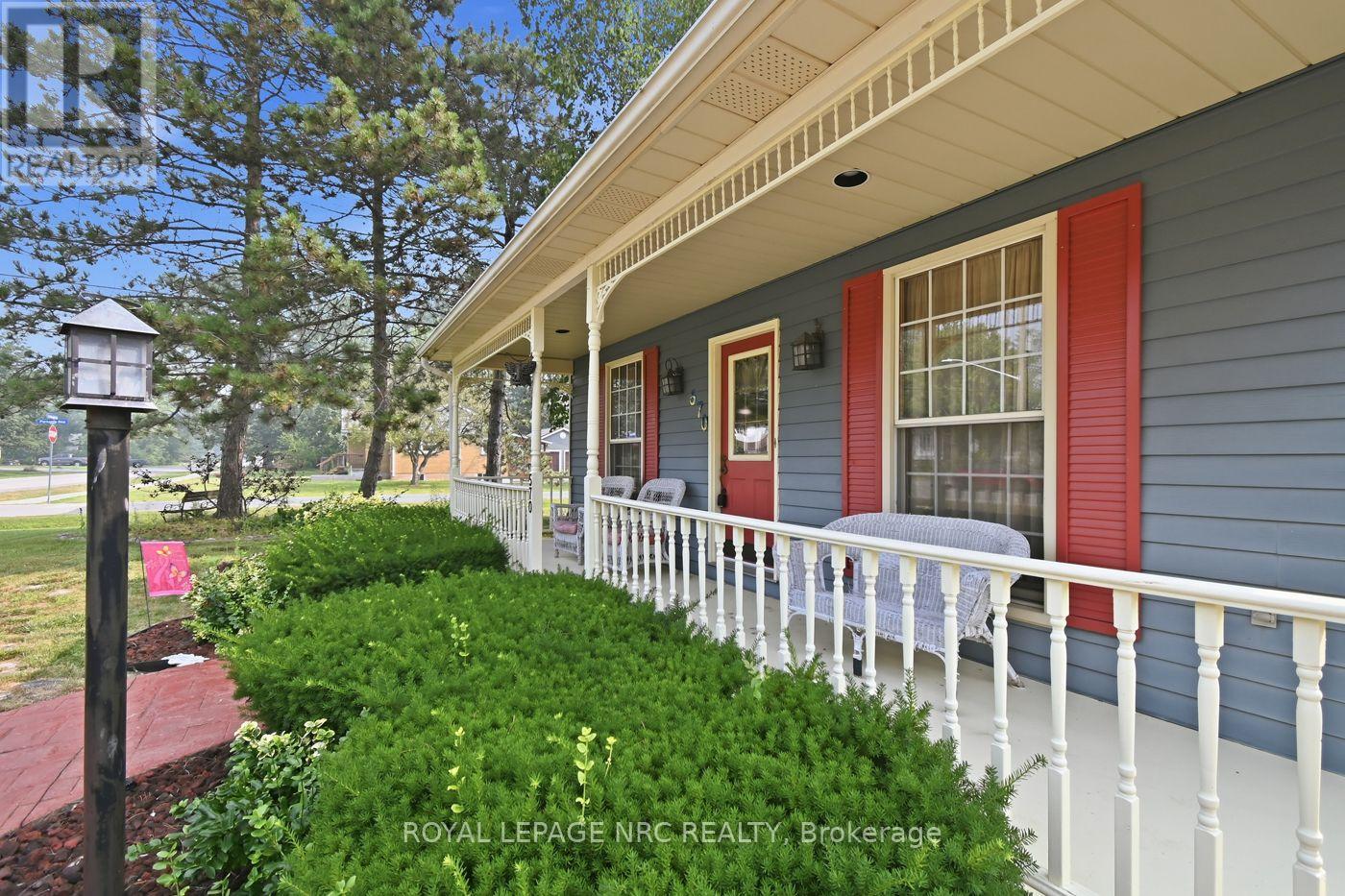 570 LAKESIDE ROAD - 5