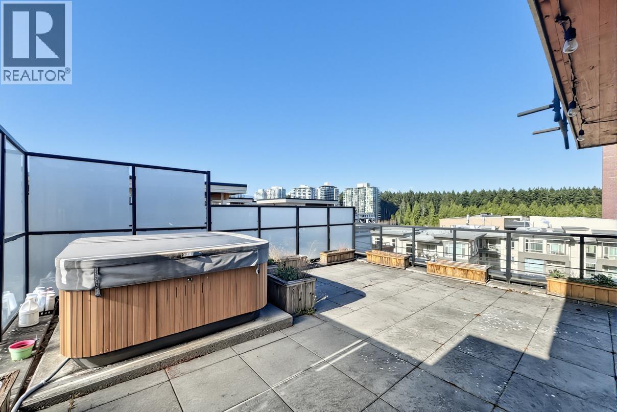 ph8 3581 ROSS DRIVE, Vancouver