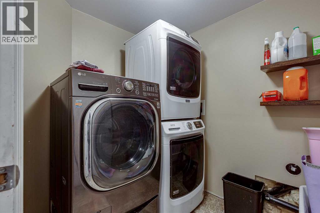 4646 58 Avenue - 27