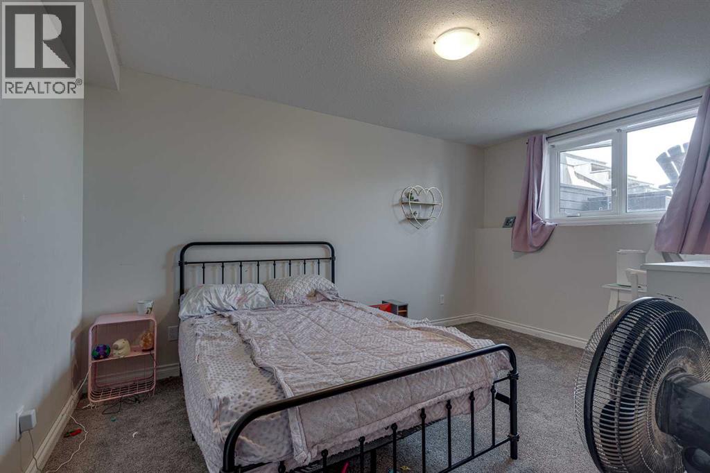 4646 58 Avenue - 36