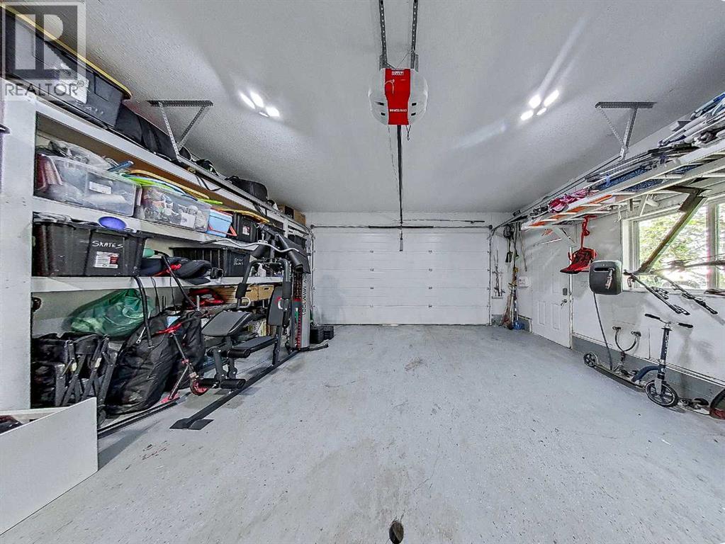 4646 58 Avenue - 39