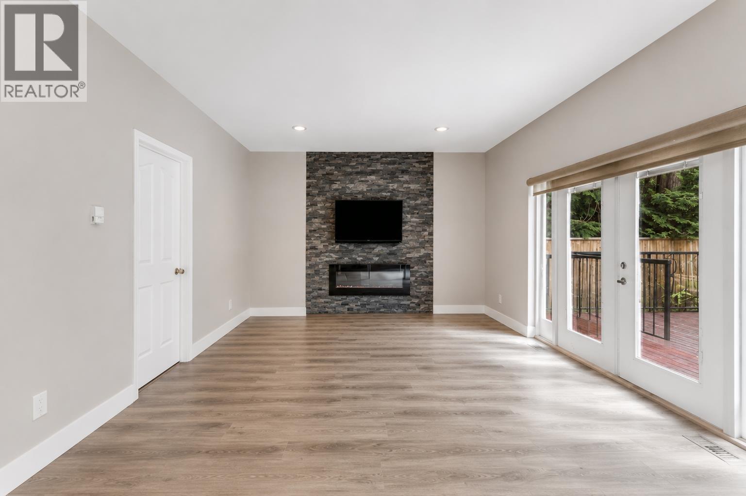 820 SEYMOUR BOULEVARD, North Vancouver