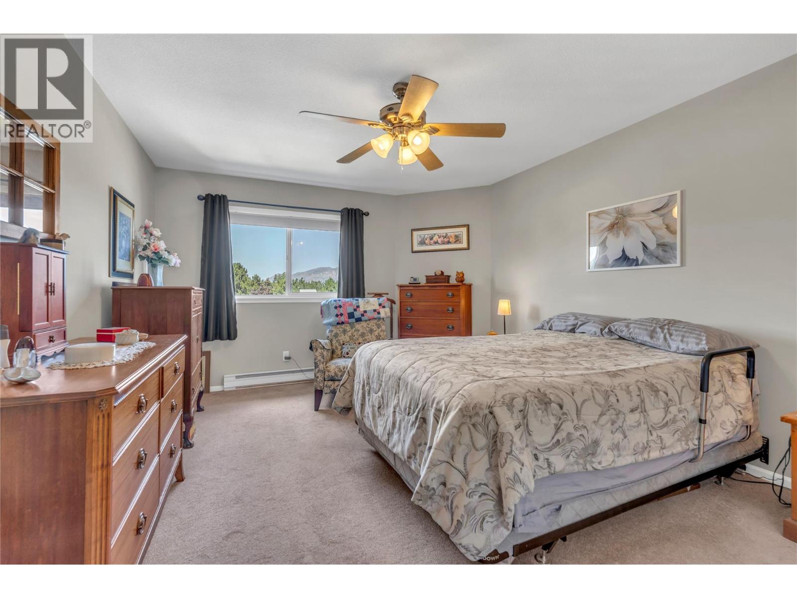 306 8907 Pineo Court, Summerland