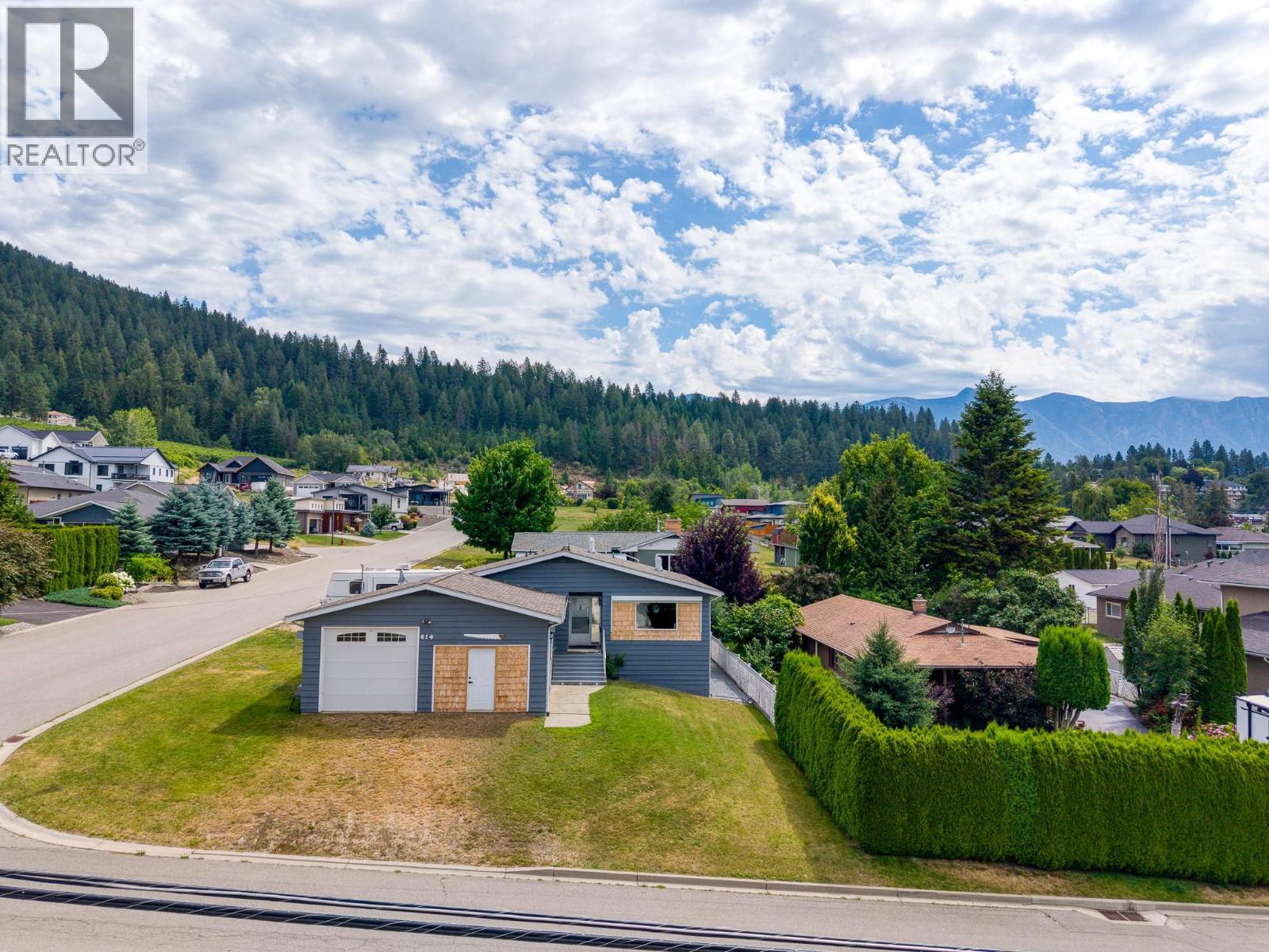 614 16th Avenue N - 4